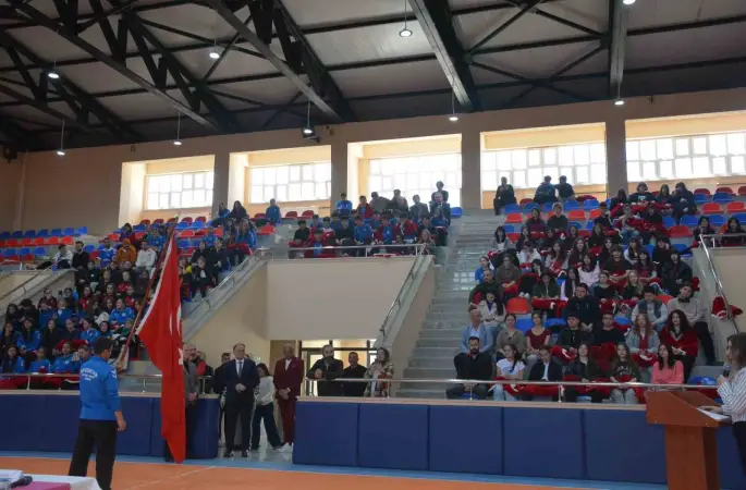 A Milli Kadın Futbol Takımı, Sinop’ta öğrencilerle buluştu
