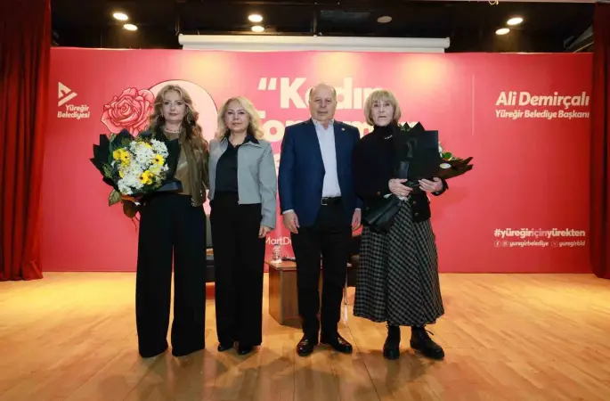 Adana’da "Cumhuriyet Işığında Edebiyat ve Kadın" söyleşisi
