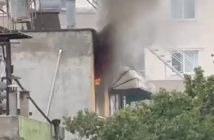 Adana’da ev yangını
