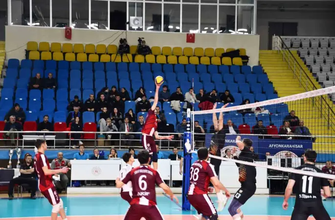 Afyonkarahisar’da voleybol finali tamamlandı
