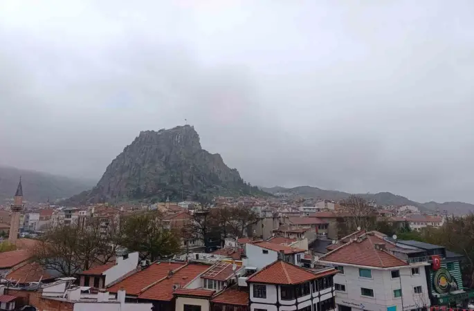 Afyonkarahisar’da yağmur etkili oldu
