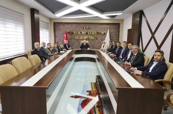 Ağrı’da eğitimde kaliteyi artırmaya yönelik çalışmalar ele alındı
