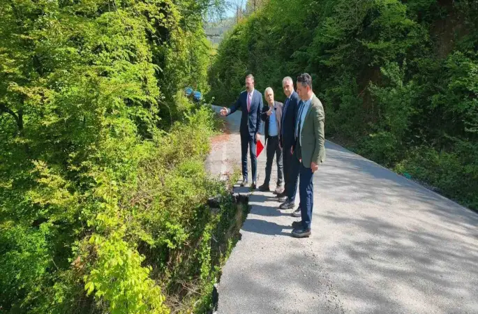 AK Parti heyeti bölgesinde inceleme yaptı
