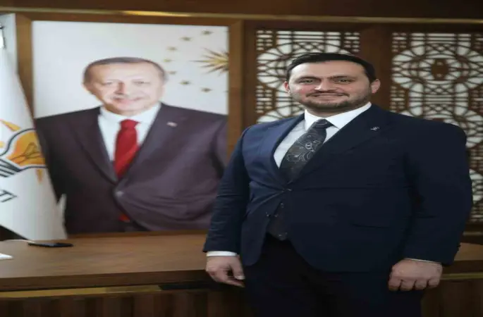 AK Parti İl Başkanı Selmanoğlu: "Cumhurbaşkanımızın liderliğinde Türkiye sağlık alanında büyük bir değişim ve gelişim yaşamıştır"
