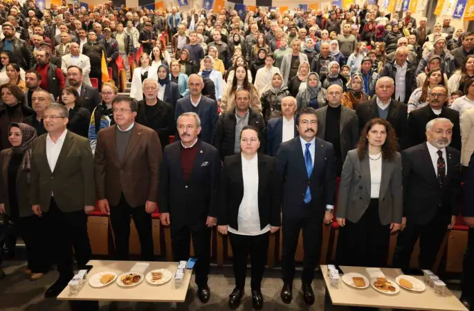 AK Parti İl Başkanı Subaşıoğlu; "700 günde Denizli’ye hiçbir hizmet yapmadınız"

