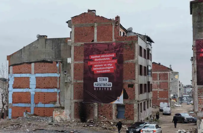 AK Parti İstanbul İl Başkanı Özdemir’den İBB yönetimine: "Bayrampaşa’da 6 yıldır tamamlanmayan kentsel dönüşüm" tepkisi
