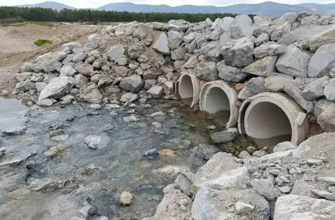 Akdağ Tabiat Parkı’nın çöken yolu tamir edildi

