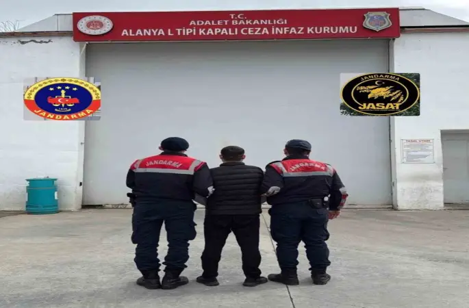 Alanya’da 20 yıl kesinleşmiş hapis cezası bulunan hükümlü yakalandı
