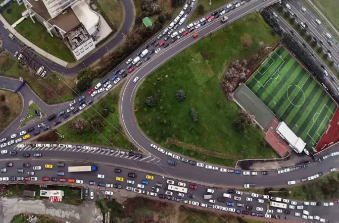 Altın fiyatı düştü, Kuyumcukent’e gram altın tükendi
