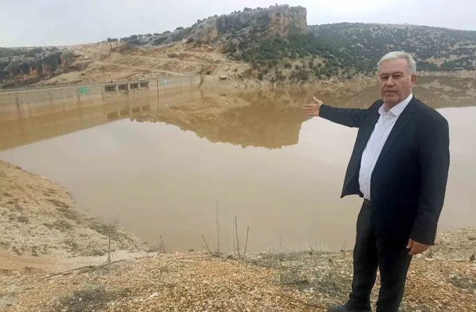 Altun, "Gaziantep’e düşen yağış oranı Arabanlı çiftçilerin yüzü güldürdü"
