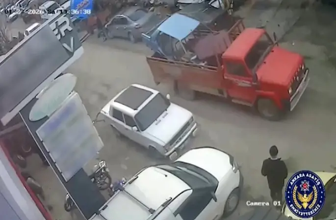 Ankara’da çalıntı araçları presleyerek yok eden 8 şüpheli yakalandı
