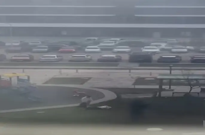 Ankara’da erkek arkadaşıyla tartışan bir kadın baygınlık geçirdi
