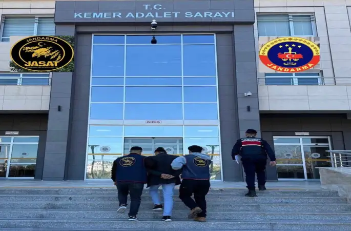 Antalya’da 16 yıl kesinleşmiş hapis cezası bulunan firari hükümlü yakalandı
