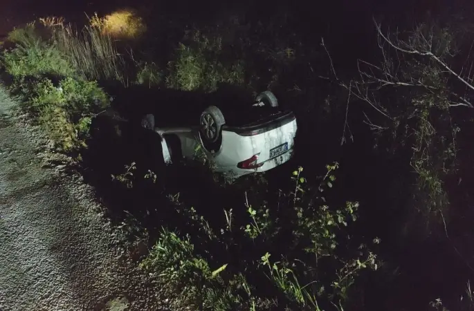 Antalya’da otomobil sulama kanalına uçtu, sürücüsü kayıplara karıştı
