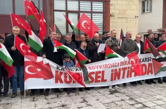 Ardahan’da İsrail’in Filistinli esirleri hedef alan "idam yasası" protesto edildi
