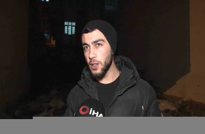 Arnavutköy’de kamyonet sürücüsü otomobile çarpıp kaçtı
