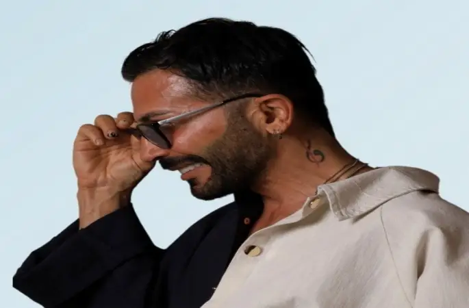 Aşkım Kapışmak’ın "Aşkım’la Kapışmak" gösterisi İzmir’de sahnelenecek
