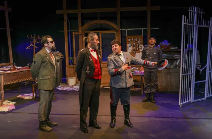 AŞT Dünya Tiyatro Günü’nü üç ayrı sahnede üç farklı oyunda kutladı
