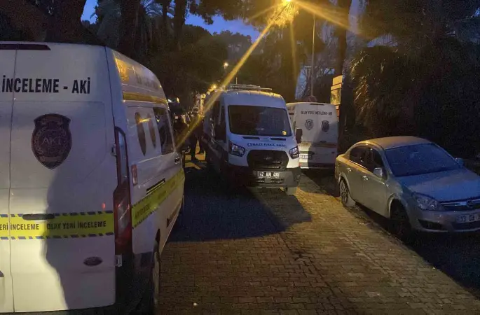 Aydın’da yaşlı çift evlerinde bıçaklanarak öldürülmüş halde bulundu
