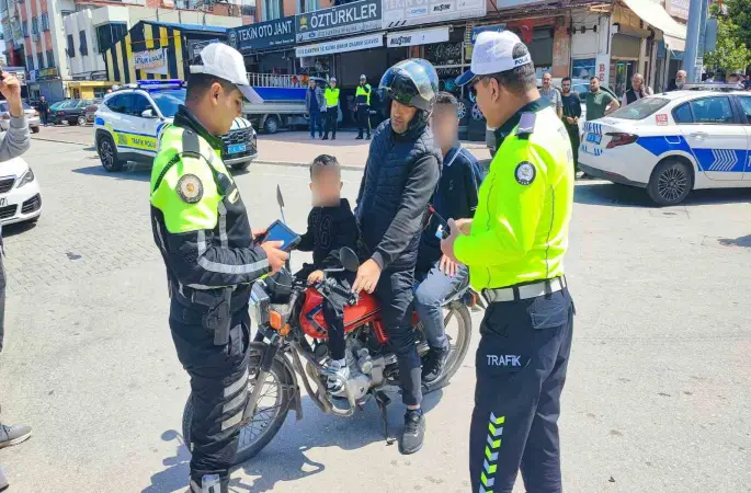 Babasına ceza, çocuğuna hediye
