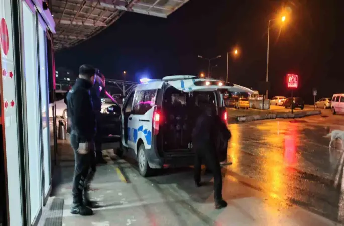 Bafra’da husumetli iki grup arasında kavga: 3 yaralı
