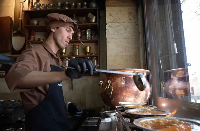 Bahar aylarında tescilli lezzet Beyran’a yoğun ilgi
