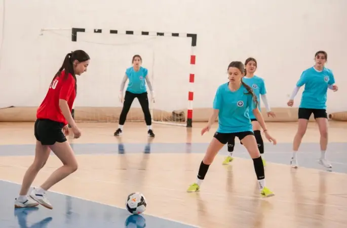 Bahar Şenlikleri futsal müsabakasıyla başladı
