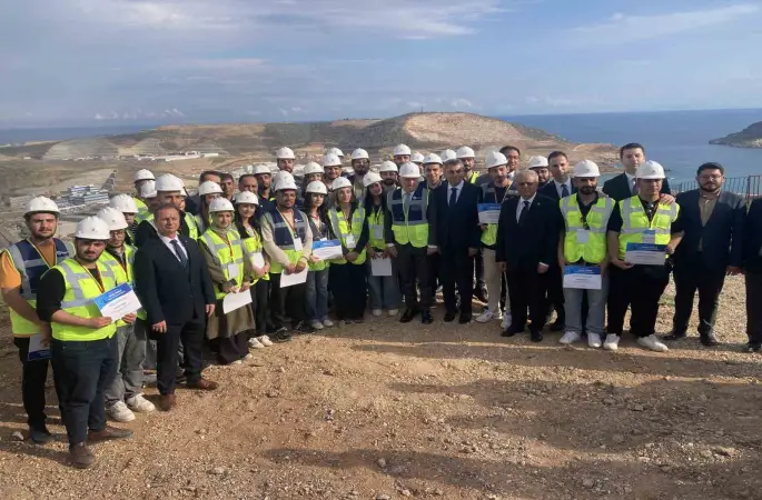 Bakan Bak Akkuyu NGS’de konuştu: "Büyüyen, gelişen, güçlü bir Türkiye var"
