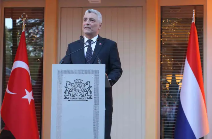 Bakan Bolat: "Hollanda, Türkiye’nin AB üyesi ülkeler arasındaki en önemli ticaret ortaklarındandır

