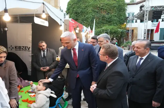 Bakan Ersoy: "KKTC’nin haklı davasında bir milim dahi geri adım atmayız"
