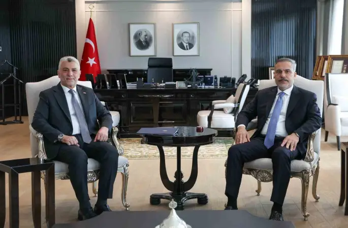 Bakan Fidan, Bakan Bolat ile bir araya geldi
