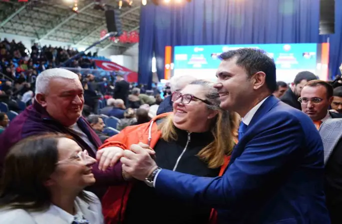 Bakan Kurum: "Türkiye zorluklar karşısında dimdik ayakta"
