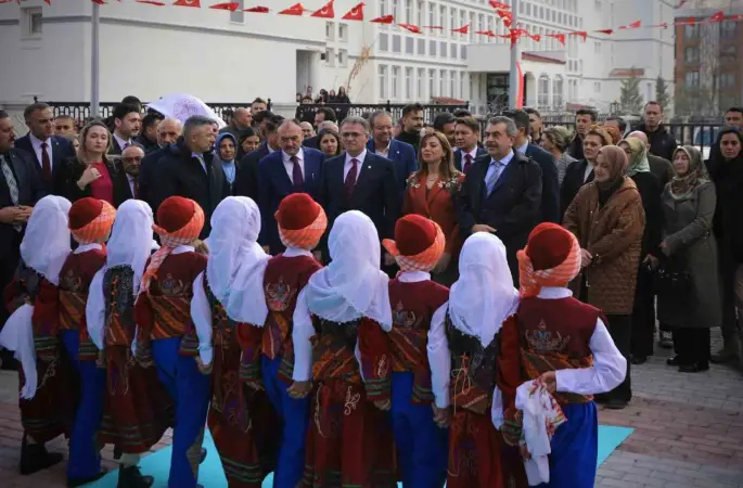 Bakan Tekin: "Bütün çocuklar özeldir"
