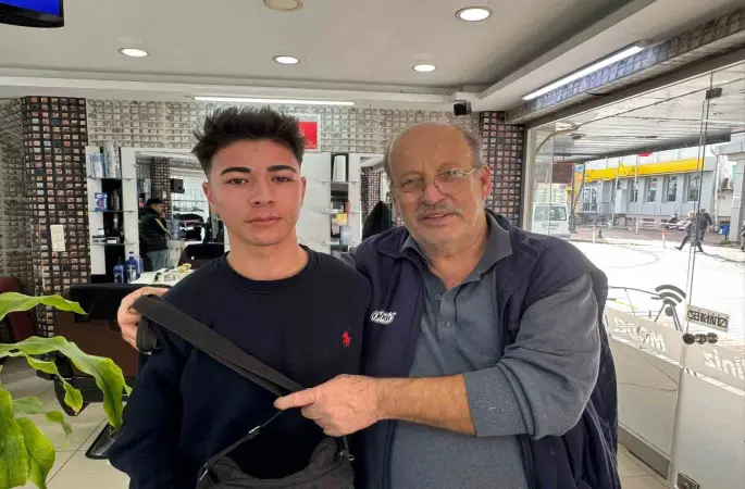 Bankadan emekli maaşını çekmişti, kaybolan çanta sahibine geri döndü
