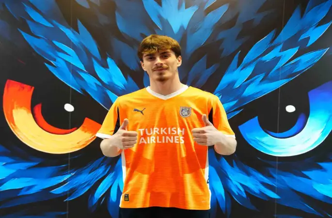 Başakşehir, Saba Kharebashvili’yi transfer etti
