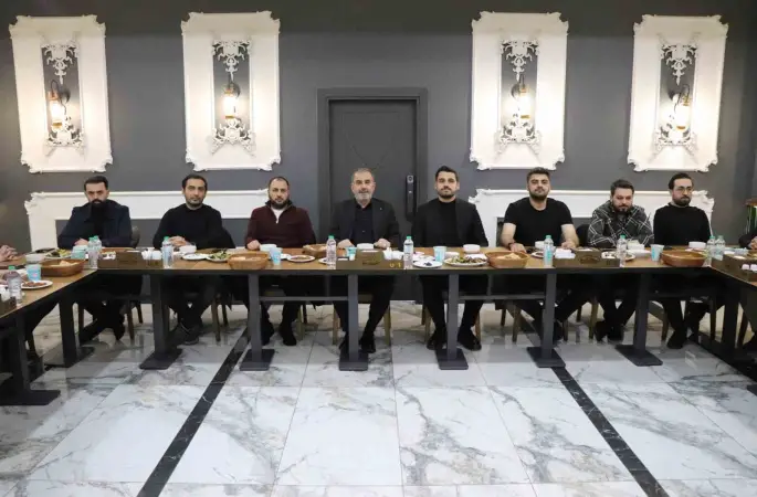 Başkan Alan, gençlerle bir araya geldi
