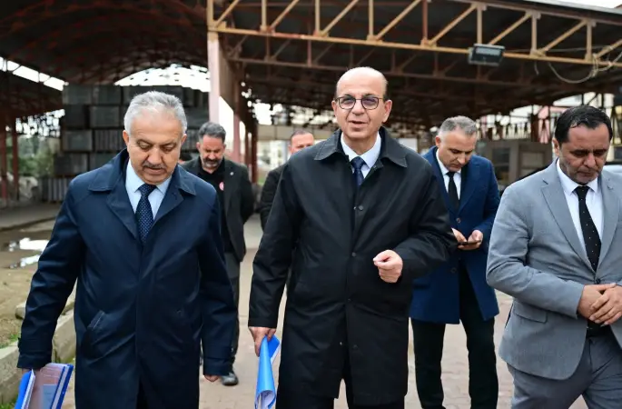 Başkan Geçit, Yakınca ve Yeşiltepe’deki yeni pazar alanlarını inceledi

