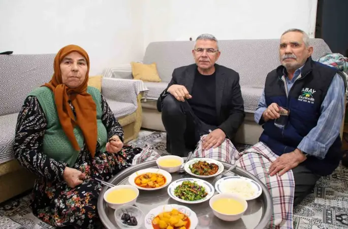 Başkan Güler, iftarlarda vatandaşlarla buluşuyor
