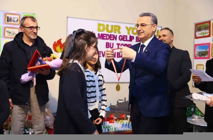 Başkan Kurnaz: "Gençler umut ve gurur veriyor"
