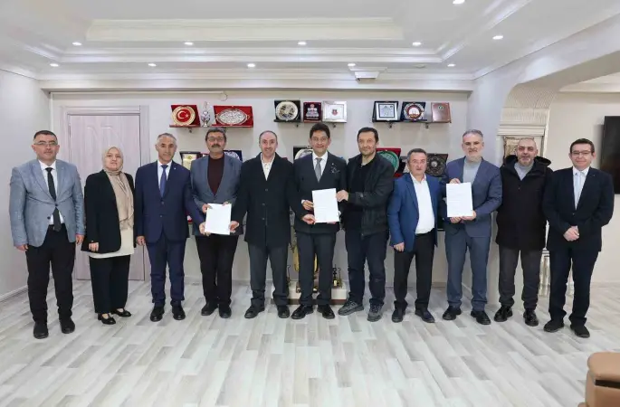 Başkan Oral: "Birliktelik ve kümelenme ile Erzurum ticaretine yeni bir ufuk açıyoruz"
