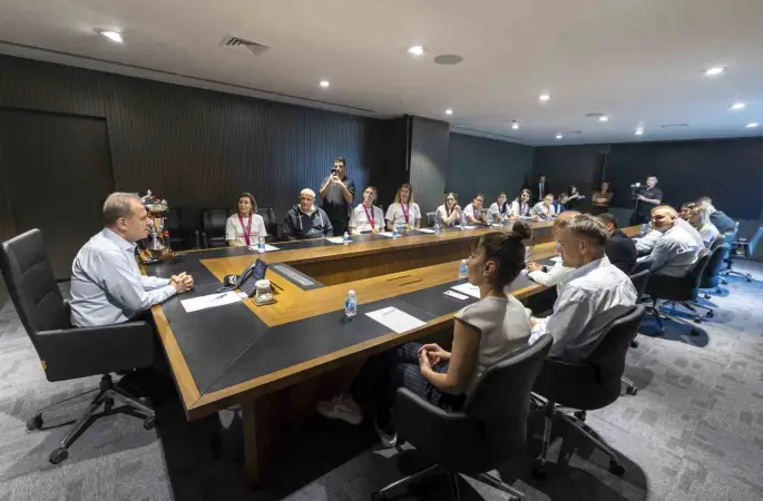 Başkan Seçer:   "ÇBK Mersin’in başarısı kentimiz için büyük bir zenginlik"
