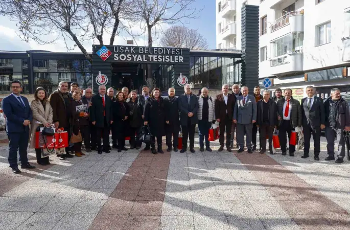 Başkan Yalım; "Gazetecilerle şeffaf ve yapıcı bir iletişim içinde olmaya devam edeceğiz"
