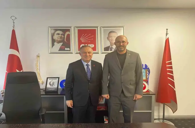 Başkan Zencirci CHP Genel Merkezi’nde temaslarda bulundu
