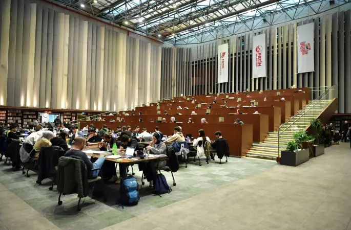 Başkonsoloslardan Fatih kütüphanelerine tam not
