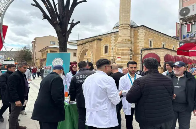 Bayburt’ta atık ilaçların çevreye etkilerine dikkat çekildi
