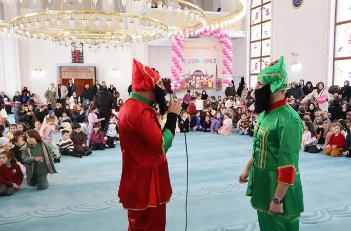 Bayburt’ta ‘Cami-Çocuk Buluşması’ düzenlendi
