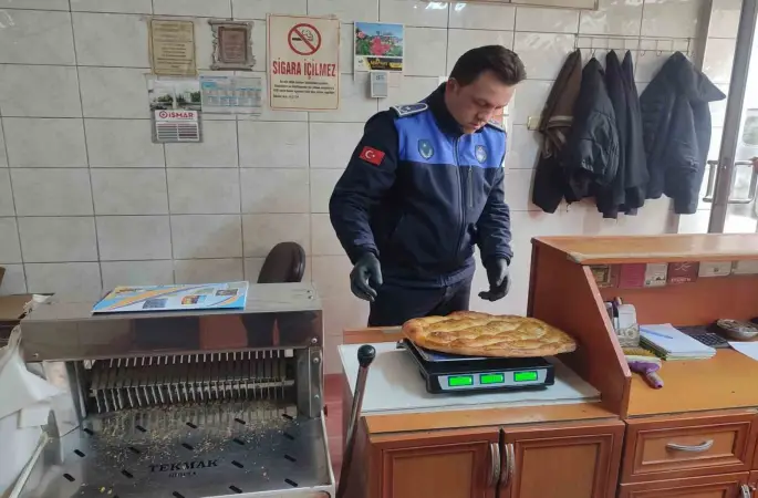 Bayburt’ta fırınlara hijyen ve gramaj denetimi
