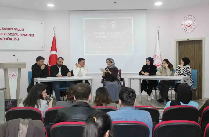 Bayburt’ta genç çiftlere yönelik aile temalı etkinlik düzenlendi
