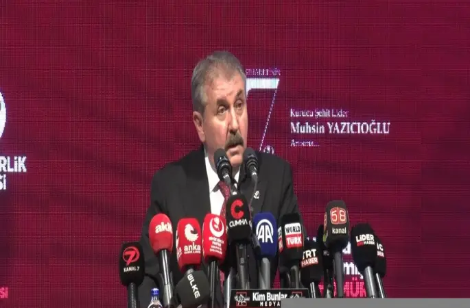 BBP lideri Destici: "Muhsin Yazıcıoğlu bizim sadece genel başkanımız değil, o bizim dava arkadaşımızdır"
