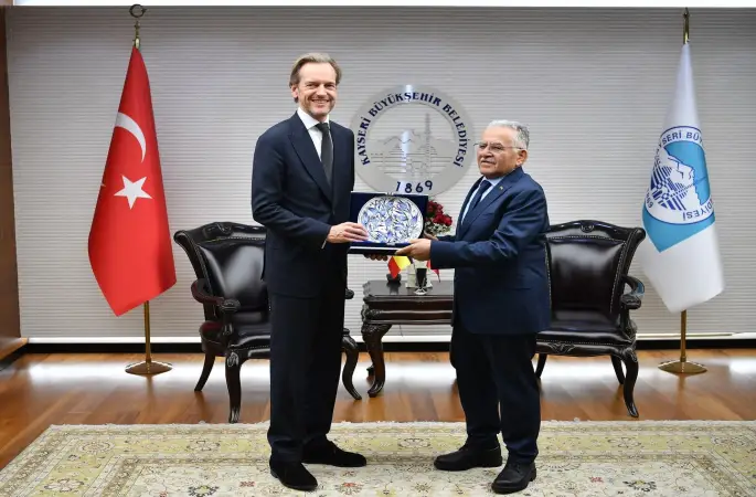 Belçika büyükelçini ağırlayan Büyükkılıç’tan AB vurgusu
